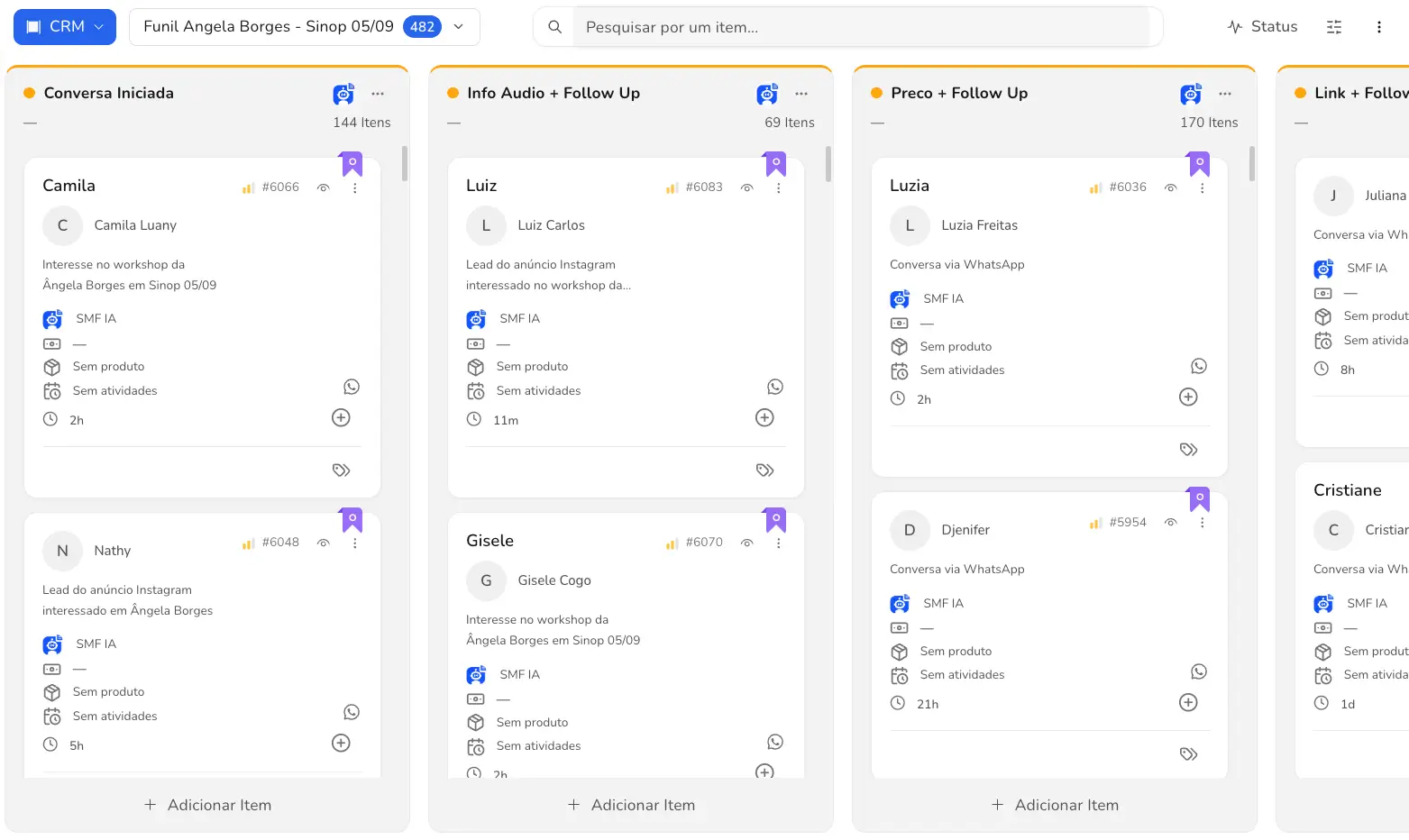 Kanban do CRM com 482 conversas distribuídas nas etapas Conversa iniciada, Info e áudio, Preço e Link, cada card atendido pela SMF IA